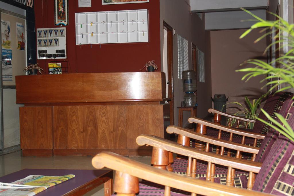 Hotel Minerva Residency à Bangalore Extérieur photo