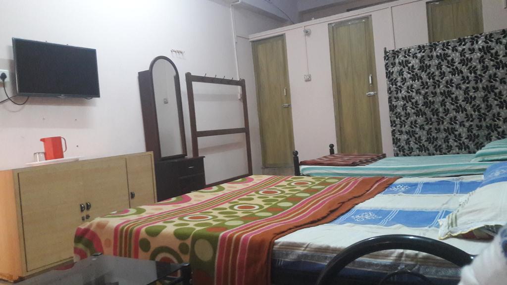 Hotel Minerva Residency à Bangalore Extérieur photo